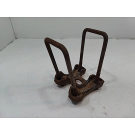 2015-20 Ford F-150 Rear Driver or Passenger Side Leaf Spring Plate W/ U Bolt OEM 2015-20 Ford F-150 Rear Driver or Passenger Side Leaf Spring Plate W/ U Bolt OEM