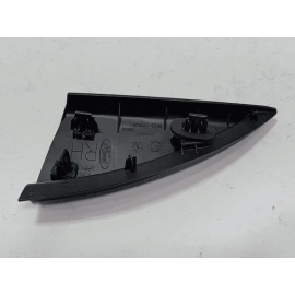 FORD EXPLORER 2016 - 2019 FRONT RIGHT PASSENGER SIDE DOOR CORNER TRIM COVER  OEM FORD EXPLORER 2016 - 2019 FRONT RIGHT PASSENGER SIDE DOOR CORNER TRIM COVER  OEM