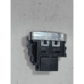 FORD EXPLORER 2016-2019 FRONT RIGHT PASSENGER SIDE DOOR LOCK UNLOCK SWITCH OEM FORD EXPLORER 2016-2019 FRONT RIGHT PASSENGER SIDE DOOR LOCK UNLOCK SWITCH OEM