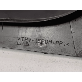 2011-2019 FORD EXPLORER REAR DRIVER DOOR QUARTER WINDOW GLASS SEAL  OEM 2011-2019 FORD EXPLORER REAR DRIVER DOOR QUARTER WINDOW GLASS SEAL  OEM