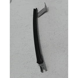 FORD EXPLORER 2016-2019 REAR LEFT DRIVER DOOR WINDOW GLASS CHANNEL GUIDE OEM FORD EXPLORER 2016-2019 REAR LEFT DRIVER DOOR WINDOW GLASS CHANNEL GUIDE OEM