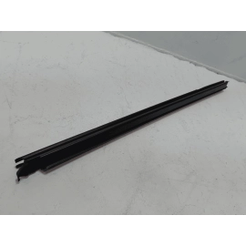 2016-2019 FORD EXPLORER REAR DRIVER DOOR WINDOW INNER BELT WEATHERSTRIP SEAL OEM 2016-2019 FORD EXPLORER REAR DRIVER DOOR WINDOW INNER BELT WEATHERSTRIP SEAL OEM