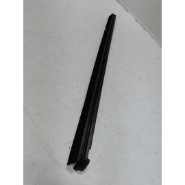 2016-2019 FORD EXPLORER REAR DRIVER DOOR WINDOW INNER BELT WEATHERSTRIP SEAL OEM 2016-2019 FORD EXPLORER REAR DRIVER DOOR WINDOW INNER BELT WEATHERSTRIP SEAL OEM