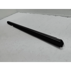 2016-2019 FORD EXPLORER REAR DRIVER DOOR WINDOW INNER BELT WEATHERSTRIP SEAL OEM 2016-2019 FORD EXPLORER REAR DRIVER DOOR WINDOW INNER BELT WEATHERSTRIP SEAL OEM