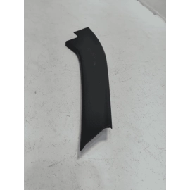 FORD EXPLORER REAR DRIVER DOOR WINDOW FRAME COVER MOLDING PANEL 2016 - 2019 OEM FORD EXPLORER REAR DRIVER DOOR WINDOW FRAME COVER MOLDING PANEL 2016 - 2019 OEM