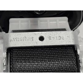 16-19 FORD EXPLORER REAR 3RD ROW PASSENGER SIDE SEAT BELT SEATBELT RETRACTOR OEM 16-19 FORD EXPLORER REAR 3RD ROW PASSENGER SIDE SEAT BELT SEATBELT RETRACTOR OEM