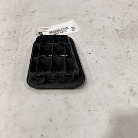 2020 KIA RIO REAR RIGHT PASSENGER QUARTER AIR DRAFTER PRESSURE VENT GRILLE 