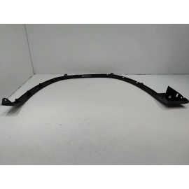 2018-2020 Volkswagen Atlas Front Right Passenger Fender Wheel Molding OEM 2018-2020 Volkswagen Atlas Front Right Passenger Fender Wheel Molding OEM