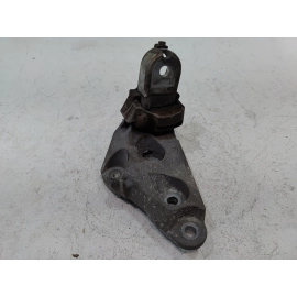 2018-2024 Toyota Camry 2.5L Engine Rear Mount Bracket OE 2018-2024 Toyota Camry 2.5L Engine Rear Mount Bracket OE