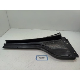 2018-2020 Volkswagen Atlas Windshield Right Side Wiper Cowl Panel Grille OEM