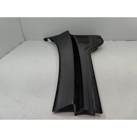 2018-2020 Volkswagen Atlas Windshield Right Side Wiper Cowl Panel Grille OEM