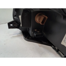 2016-2018 Ford Explorer Right Passenger Side Headlight Light Lamp RH OEM 2016-2018 Ford Explorer Right Passenger Side Headlight Light Lamp RH OEM