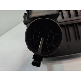 2018-2023 Volkswagen Atlas SE Air Intake Cleaner Filter Box OEM