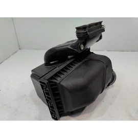 2016-2019 Ford Explorer 3.5L Engine Motor Air Cleaner Intake Filter Housing OEM 2016-2019 Ford Explorer 3.5L Engine Motor Air Cleaner Intake Filter Housing OEM