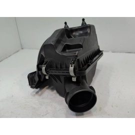 2016-2019 Ford Explorer 3.5L Engine Motor Air Cleaner Intake Filter Housing OEM 2016-2019 Ford Explorer 3.5L Engine Motor Air Cleaner Intake Filter Housing OEM