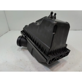 2016-2019 Ford Explorer 3.5L Engine Motor Air Cleaner Intake Filter Housing OEM 2016-2019 Ford Explorer 3.5L Engine Motor Air Cleaner Intake Filter Housing OEM