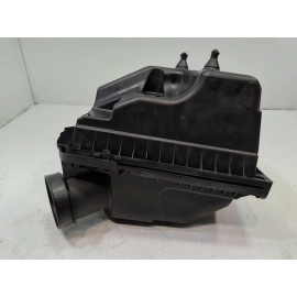 2016-2019 Ford Explorer 3.5L Engine Motor Air Cleaner Intake Filter Housing OEM 2016-2019 Ford Explorer 3.5L Engine Motor Air Cleaner Intake Filter Housing OEM