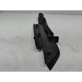 11-19 Ford Explorer Front Right Passenger Side Fender Upper Ledge Trim Cover OEM 11-19 Ford Explorer Front Right Passenger Side Fender Upper Ledge Trim Cover OEM