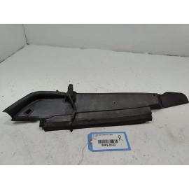 11-19 Ford Explorer Front Right Passenger Side Fender Upper Ledge Trim Cover OEM 11-19 Ford Explorer Front Right Passenger Side Fender Upper Ledge Trim Cover OEM