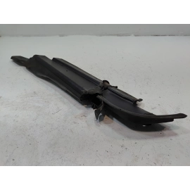 11-19 Ford Explorer Front Right Passenger Side Fender Upper Ledge Trim Cover OEM 11-19 Ford Explorer Front Right Passenger Side Fender Upper Ledge Trim Cover OEM