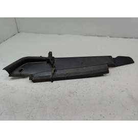 11-19 Ford Explorer Front Right Passenger Side Fender Upper Ledge Trim Cover OEM 11-19 Ford Explorer Front Right Passenger Side Fender Upper Ledge Trim Cover OEM