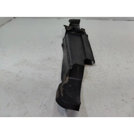 2011-2019 Ford Explorer Front Left Driver Side Fender Upper Ledge Trim Cover OEM 2011-2019 Ford Explorer Front Left Driver Side Fender Upper Ledge Trim Cover OEM