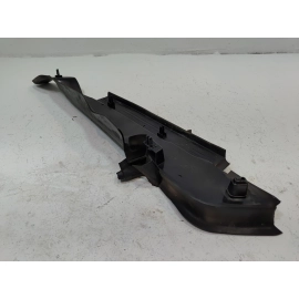 2011-2019 Ford Explorer Front Left Driver Side Fender Upper Ledge Trim Cover OEM 2011-2019 Ford Explorer Front Left Driver Side Fender Upper Ledge Trim Cover OEM