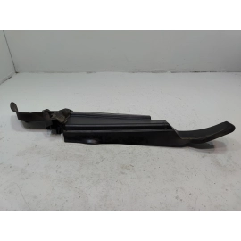 2011-2019 Ford Explorer Front Left Driver Side Fender Upper Ledge Trim Cover OEM 2011-2019 Ford Explorer Front Left Driver Side Fender Upper Ledge Trim Cover OEM
