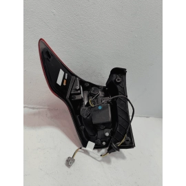 FORD EXPLORER 2016 - 2019 REAR PASSENGER SIDE TAILLIGHT TAIL LIGHT LAMP OEM FORD EXPLORER 2016 - 2019 REAR PASSENGER SIDE TAILLIGHT TAIL LIGHT LAMP OEM