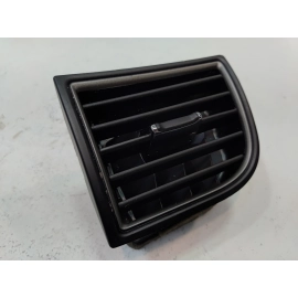 2016-2019 FORD EXPLORER DASHBOARD RIGHT PASSENGER SIDE OUTER AIR VENT GRILLE OEM 2016-2019 FORD EXPLORER DASHBOARD RIGHT PASSENGER SIDE OUTER AIR VENT GRILLE OEM