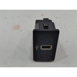 2017-2019 Ford Explorer Center Console Power Outlet Port OEM
