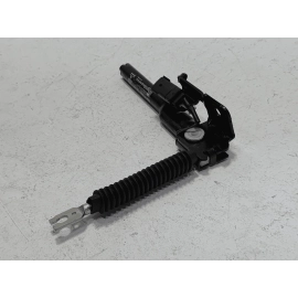 2013-2019 FORD EXPLORER FRONT PASSENGER SIDE SEAT BELT SEATBELT PRETENSIONER OEM 2013-2019 FORD EXPLORER FRONT PASSENGER SIDE SEAT BELT SEATBELT PRETENSIONER OEM