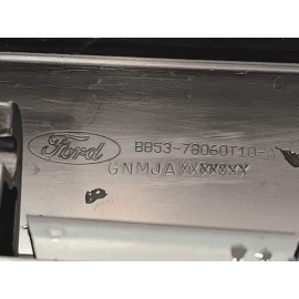 DEFECT! 2016-2019 FORD EXPLORER XLT DASH DASHBOARD GLOVE BOX STORAGE COMPARTMENT DEFECT! 2016-2019 FORD EXPLORER XLT DASH DASHBOARD GLOVE BOX STORAGE COMPARTMENT