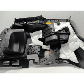 2016-2019 FORD EXPLORER REAR TRUNK PASSENGER SIDE QUARTER PANEL TRIM COVER OEM