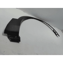 16-2019 FORD EXPLORER FRONT PASSENGER SIDE QUARTER WHEEL ARCH FLARE MOLDING OEM 16-2019 FORD EXPLORER FRONT PASSENGER SIDE QUARTER WHEEL ARCH FLARE MOLDING OEM
