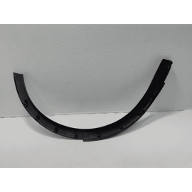 2011-2019 FORD EXPLORER REAR PASSENGER SIDE QUARTER WHEEL ARCH FLARE MOLDING OEM 2011-2019 FORD EXPLORER REAR PASSENGER SIDE QUARTER WHEEL ARCH FLARE MOLDING OEM