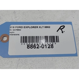 2016-19 FORD EXPLORER REAR PASSENGER SIDE D PILLAR UPPER QUARTER TRIM COVER OEM 2016-19 FORD EXPLORER REAR PASSENGER SIDE D PILLAR UPPER QUARTER TRIM COVER OEM