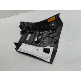 2016-19 FORD EXPLORER REAR PASSENGER SIDE D PILLAR UPPER QUARTER TRIM COVER OEM 2016-19 FORD EXPLORER REAR PASSENGER SIDE D PILLAR UPPER QUARTER TRIM COVER OEM