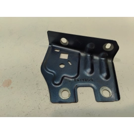 2011-2019 Ford Explorer Front Left Driver Fender Mount Bracket OEM 2011-2019 Ford Explorer Front Left Driver Fender Mount Bracket OEM