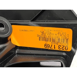 2016-2019 FORD EXPLORER REAR DRIVER SIDE D PILLAR UPPER QUARTER TRIM COVER OEM 2016-2019 FORD EXPLORER REAR DRIVER SIDE D PILLAR UPPER QUARTER TRIM COVER OEM