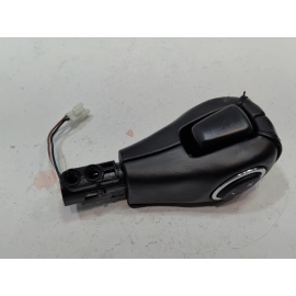 2018-2019 FORD EXPLORER TRANSMISSION GEAR SHIFT SHIFTER KNOB HANDLE SWITCH OEM 2018-2019 FORD EXPLORER TRANSMISSION GEAR SHIFT SHIFTER KNOB HANDLE SWITCH OEM