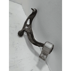 FORD EXPLORER FRONT PASSENGER SIDE LOWER CONTROL ARM 2011 - 2019 OEM FORD EXPLORER FRONT PASSENGER SIDE LOWER CONTROL ARM 2011 - 2019 OEM