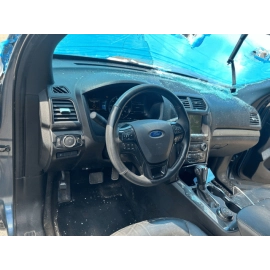 FORD EXPLORER FRONT DRIVER SIDE LOWER CONTROL ARM 2011 - 2019 OEM FORD EXPLORER FRONT DRIVER SIDE LOWER CONTROL ARM 2011 - 2019 OEM