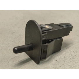 2015-2020 FORD F-150 FRONT RIGHT DASH GLOVE BOX LIGHT SWITCH CONTROL OEM 2015-2020 FORD F-150 FRONT RIGHT DASH GLOVE BOX LIGHT SWITCH CONTROL OEM