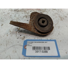 2015-2023 FORD F-150 EXHAUST PIPE FRONT BRACKET OEM 2015-2023 FORD F-150 EXHAUST PIPE FRONT BRACKET OEM