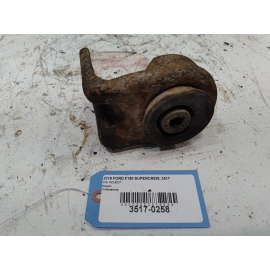 2015-2020 FORD F-150 EXHAUST MUFFLER PIPE HANGER BRACKET OEM