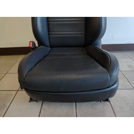 2018-2019 LEXUS NX300 FRONT LEFT DRIVER SEAT ASSEMBLY BLACK OEM 2018-2019 LEXUS NX300 FRONT LEFT DRIVER SEAT ASSEMBLY BLACK OEM