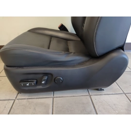 2018-2019 LEXUS NX300 FRONT LEFT DRIVER SEAT ASSEMBLY BLACK OEM 2018-2019 LEXUS NX300 FRONT LEFT DRIVER SEAT ASSEMBLY BLACK OEM