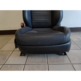 2018-2019 LEXUS NX300 FRONT LEFT DRIVER SEAT ASSEMBLY BLACK OEM 2018-2019 LEXUS NX300 FRONT LEFT DRIVER SEAT ASSEMBLY BLACK OEM