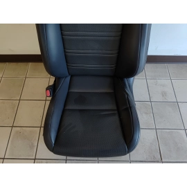 2018-2019 LEXUS NX300 FRONT LEFT DRIVER SEAT ASSEMBLY BLACK OEM 2018-2019 LEXUS NX300 FRONT LEFT DRIVER SEAT ASSEMBLY BLACK OEM